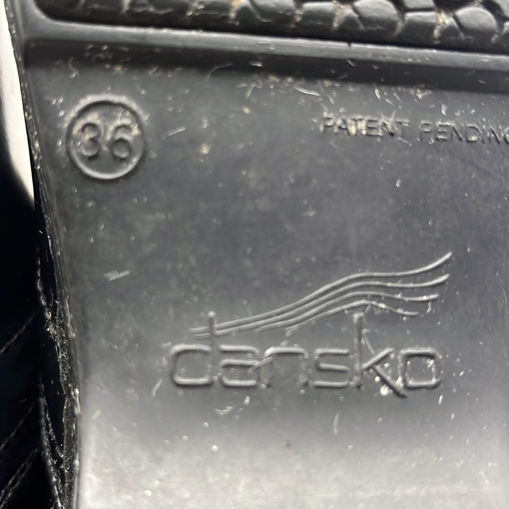 Dansko Black Leather Clog Sz 36. DAN1229D - Picture 8 of 8